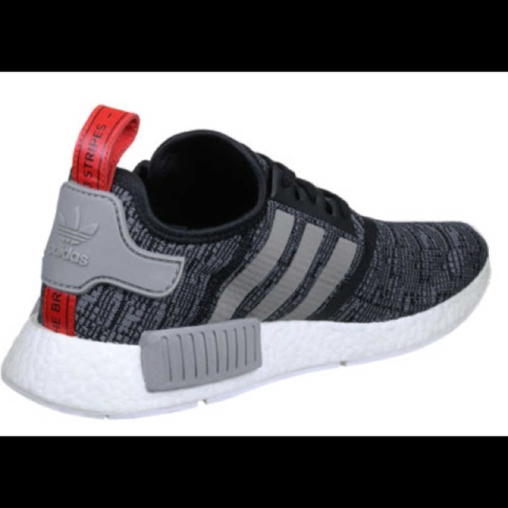 ISO adidas NMD R1 Black heather gray